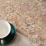 BERRONİ SEDEFLİ MASA ÖRTÜSÜ - KALİTELİ MODEL